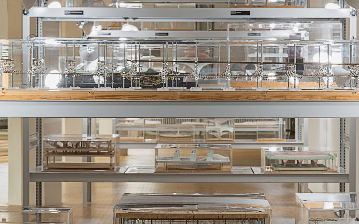 View into the Frei Otto exhibition: Models in a white shelf