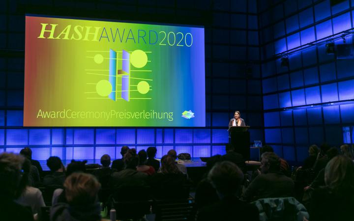 The award ceremony of the HASH Award 2020 with Elke aus dem Moore, Director of the Akademie Schloss Solitude