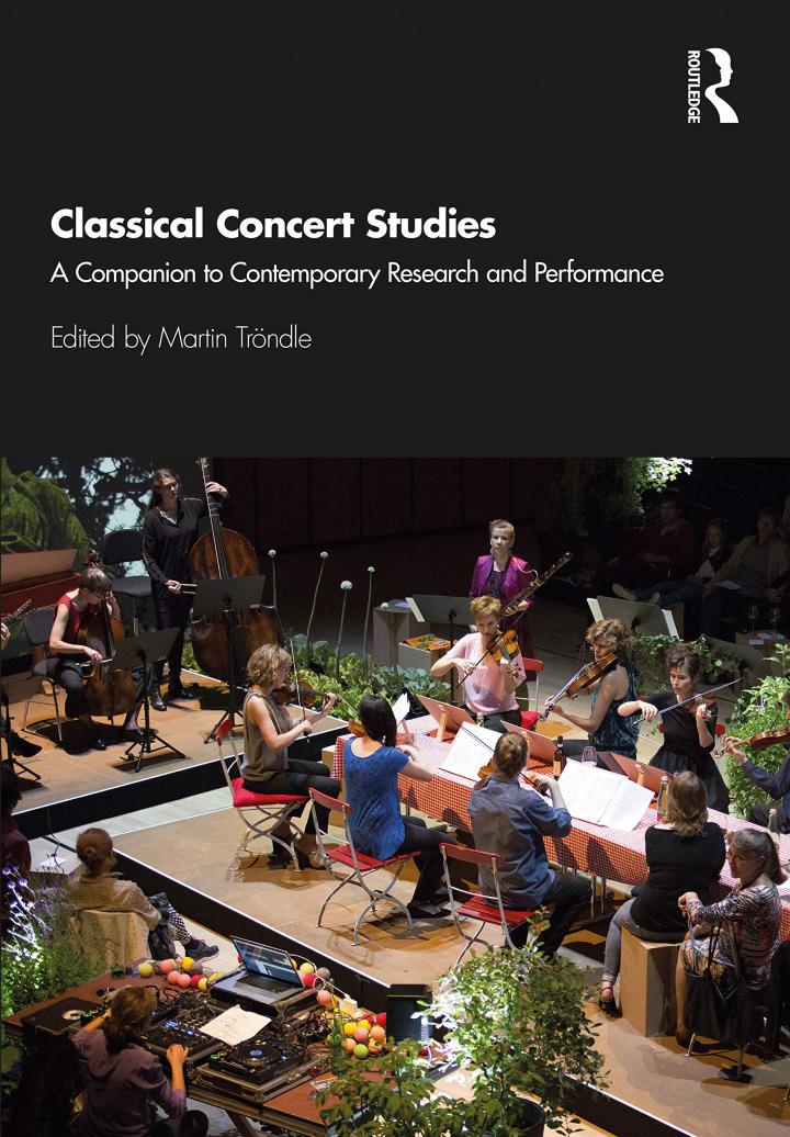 Cover of the publication »Classical Concert Studies«, view into a concert hall on musicians 