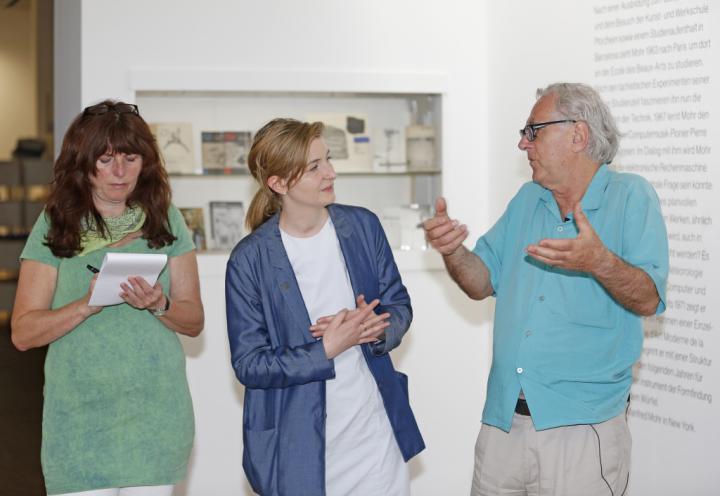 Künstler Manfred Mohr im Gespräch mit Margit Rosen im Jahr 2013