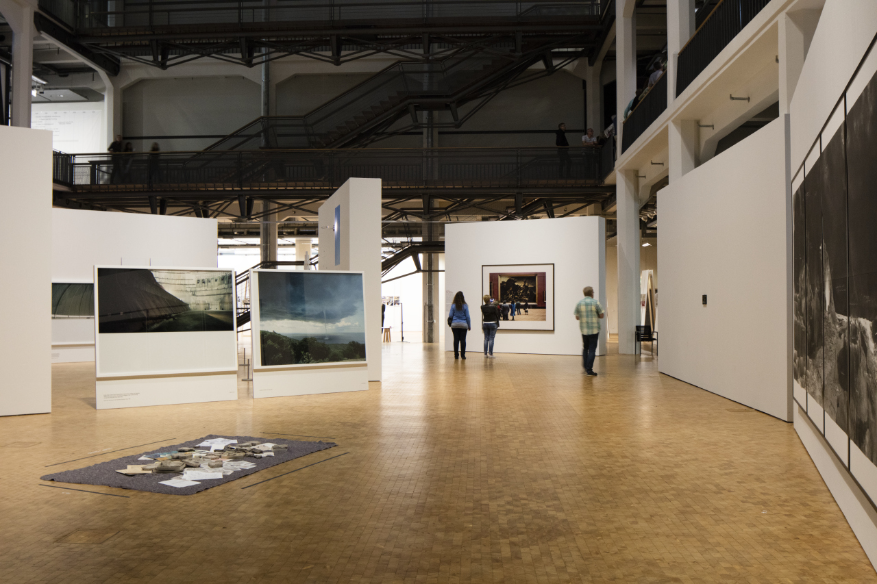 Blick in die Ausstellung »Reset Modernity«
