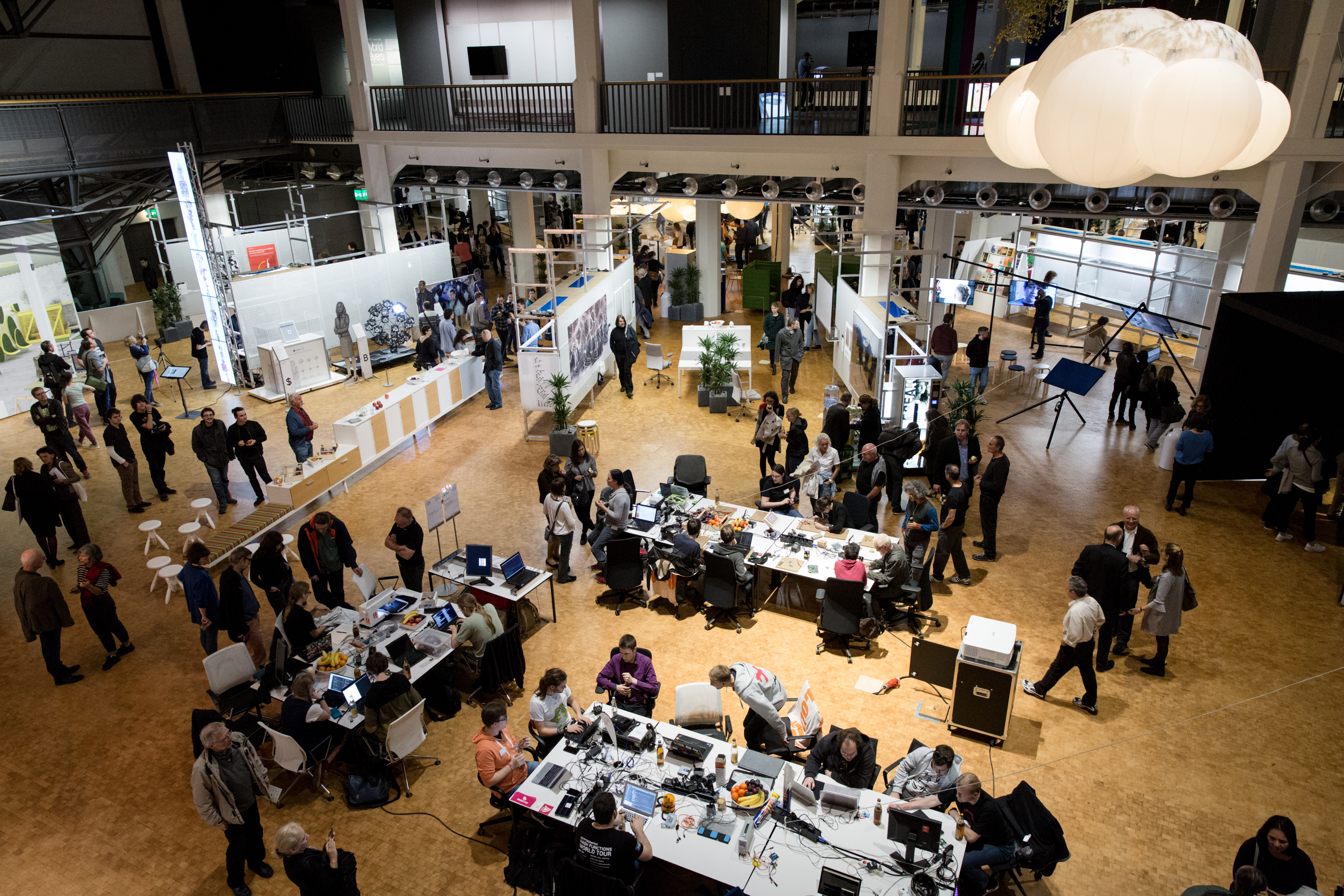 Blick in die Ausstellung »Open Codes. Leben in digitalen Welten« 