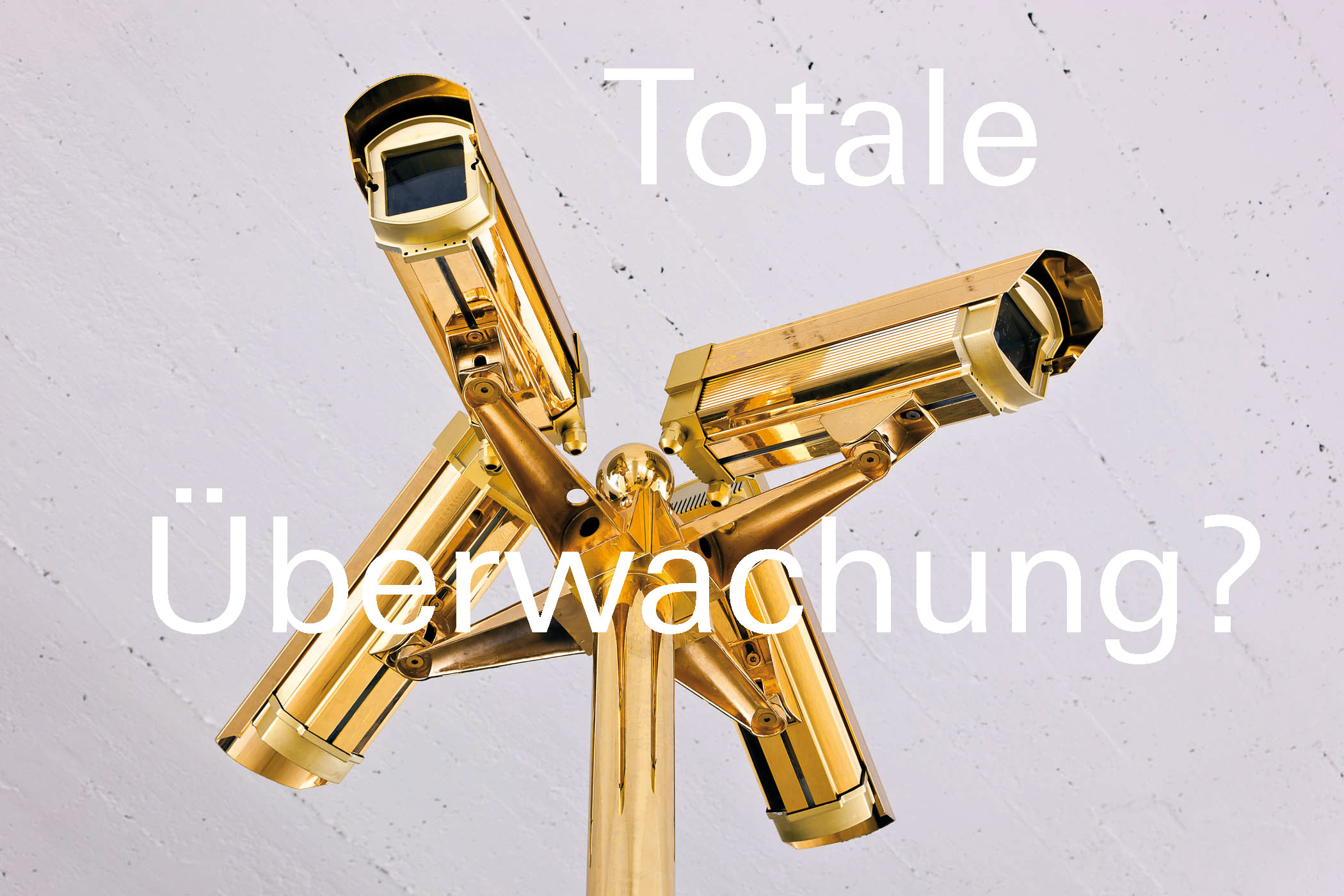 Eine vergoldete Überwachungskamera