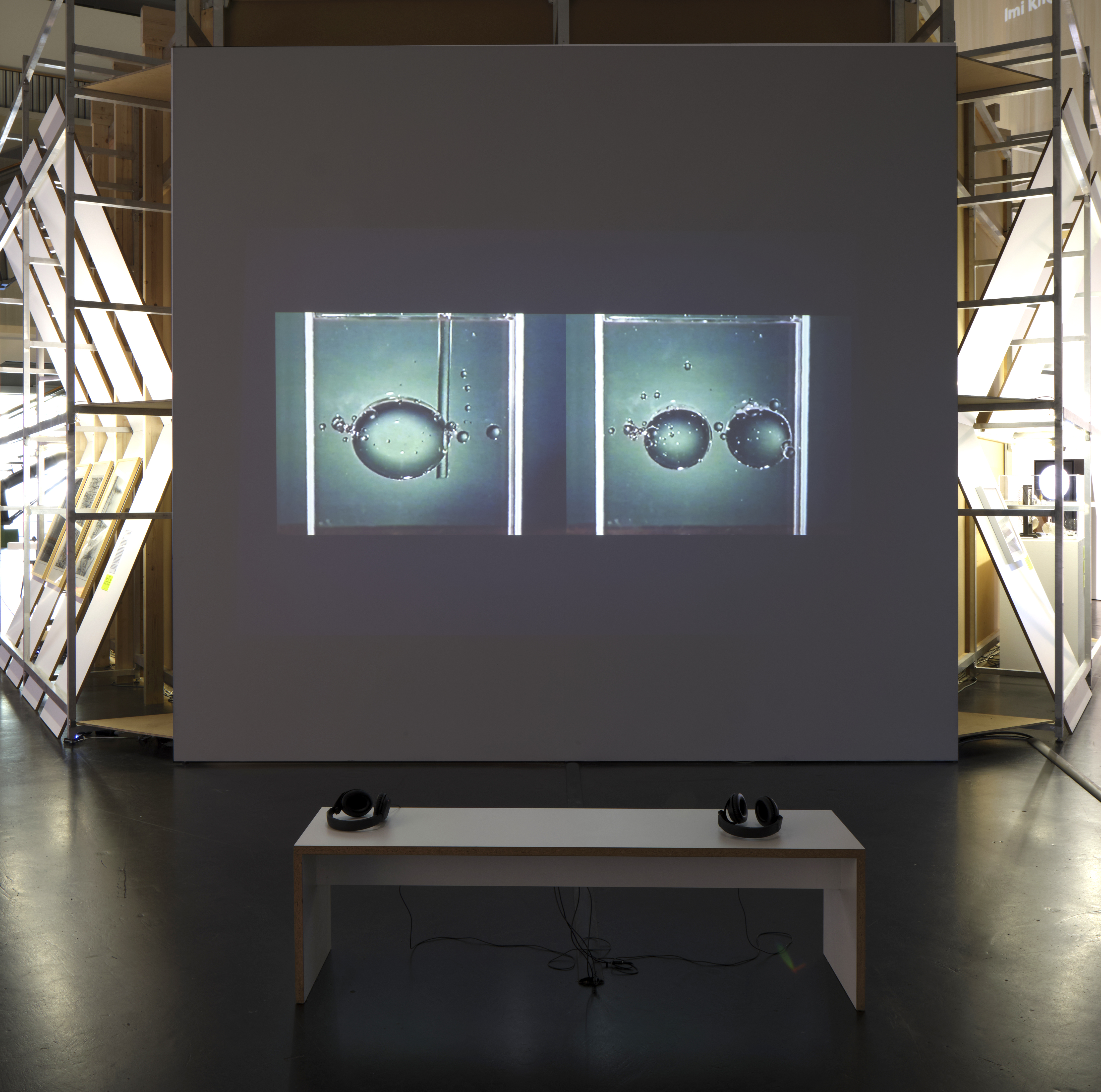 »Synthesis« von Christoph Girardet.