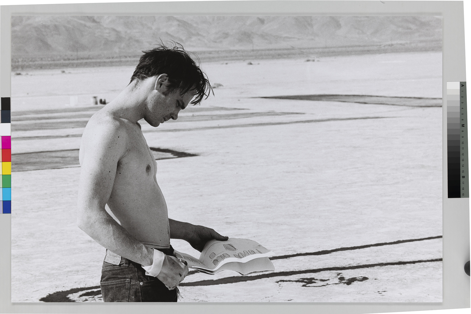 Michael Heizer während der Dreharbeiten zu ›Coyote‹, Coyote Dry Lake, Kalifornien, USA, März 1969