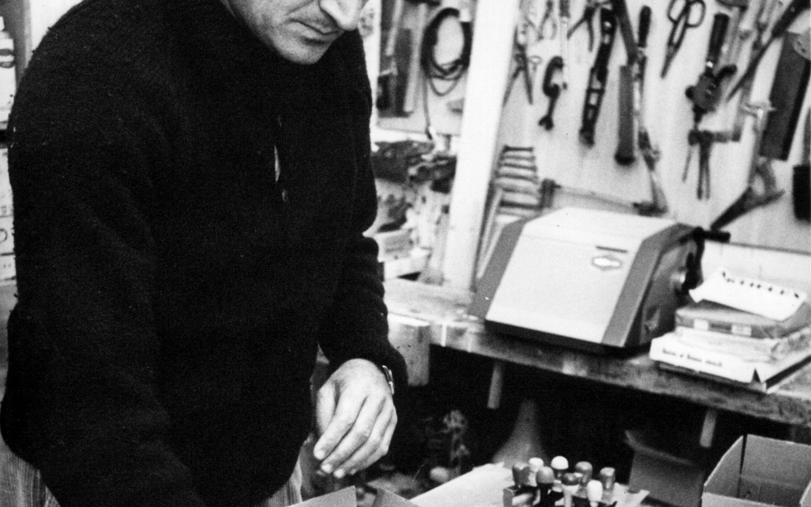 Porträt: Gianfranco Baruchello, 1968