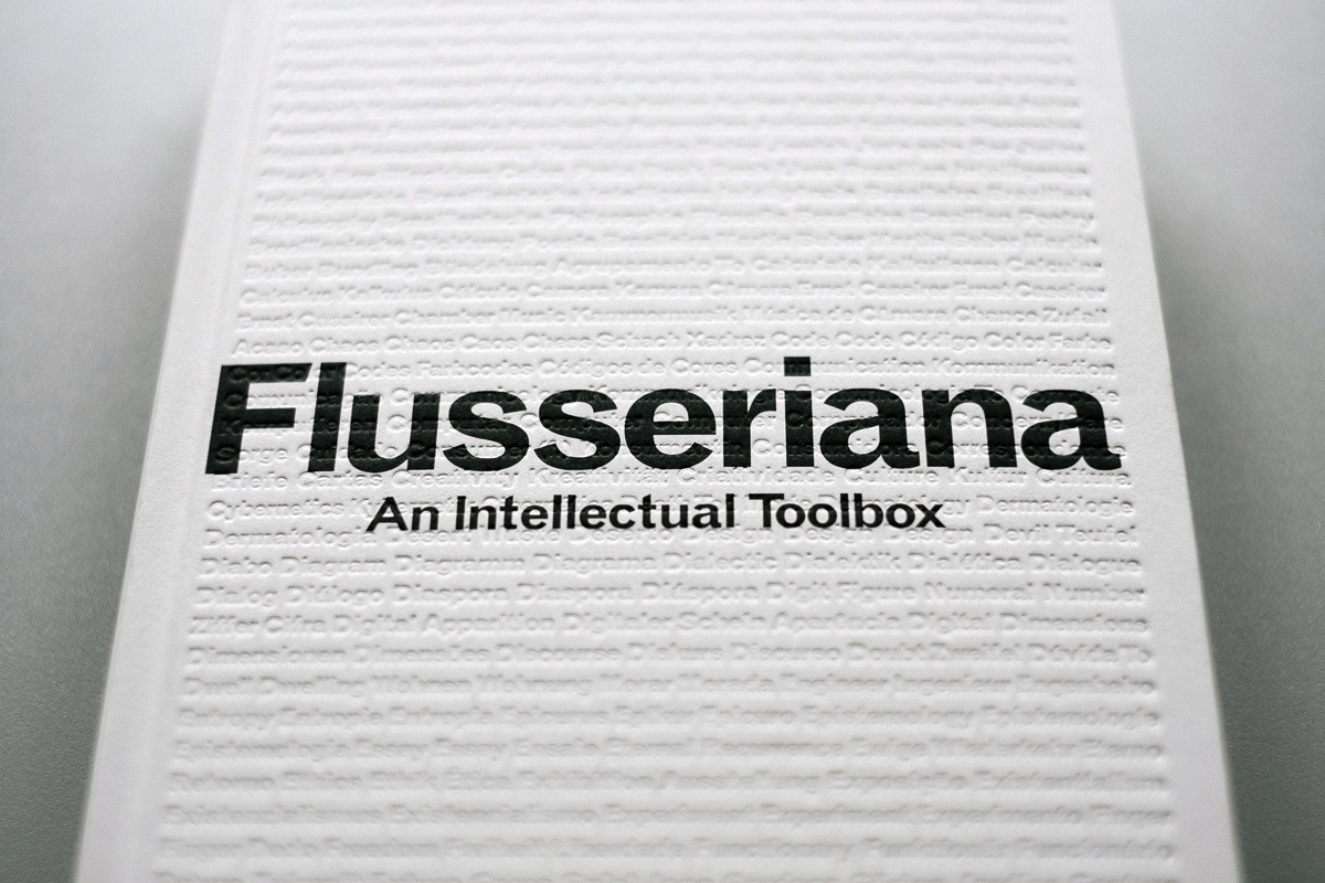  Cover of publication »Flusseriana«: Black letters on a white background