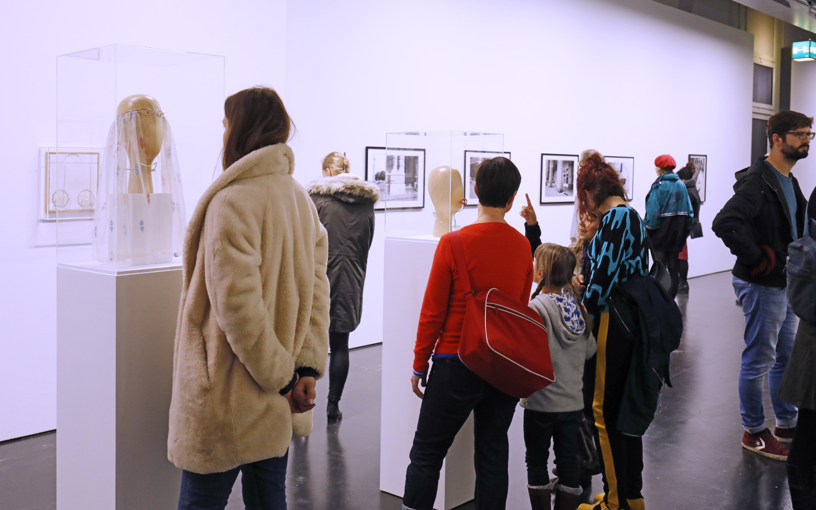 Blick in die Ausstellung »FEMINISTISCHE AVANTGARDE der 1970er-Jahre«