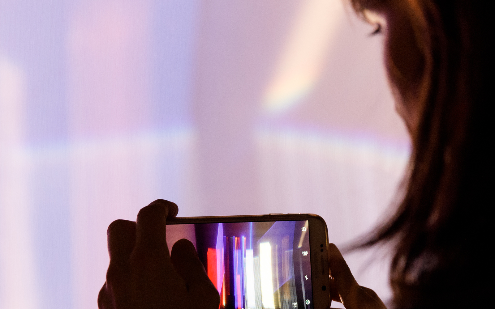 Colorful lights at the exhibition »Dieter Jung. Between and Beyond«