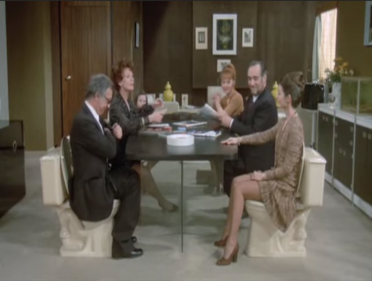 Luis Buñuel, The Phantom of Liberty, Serge Silberman, 1974 