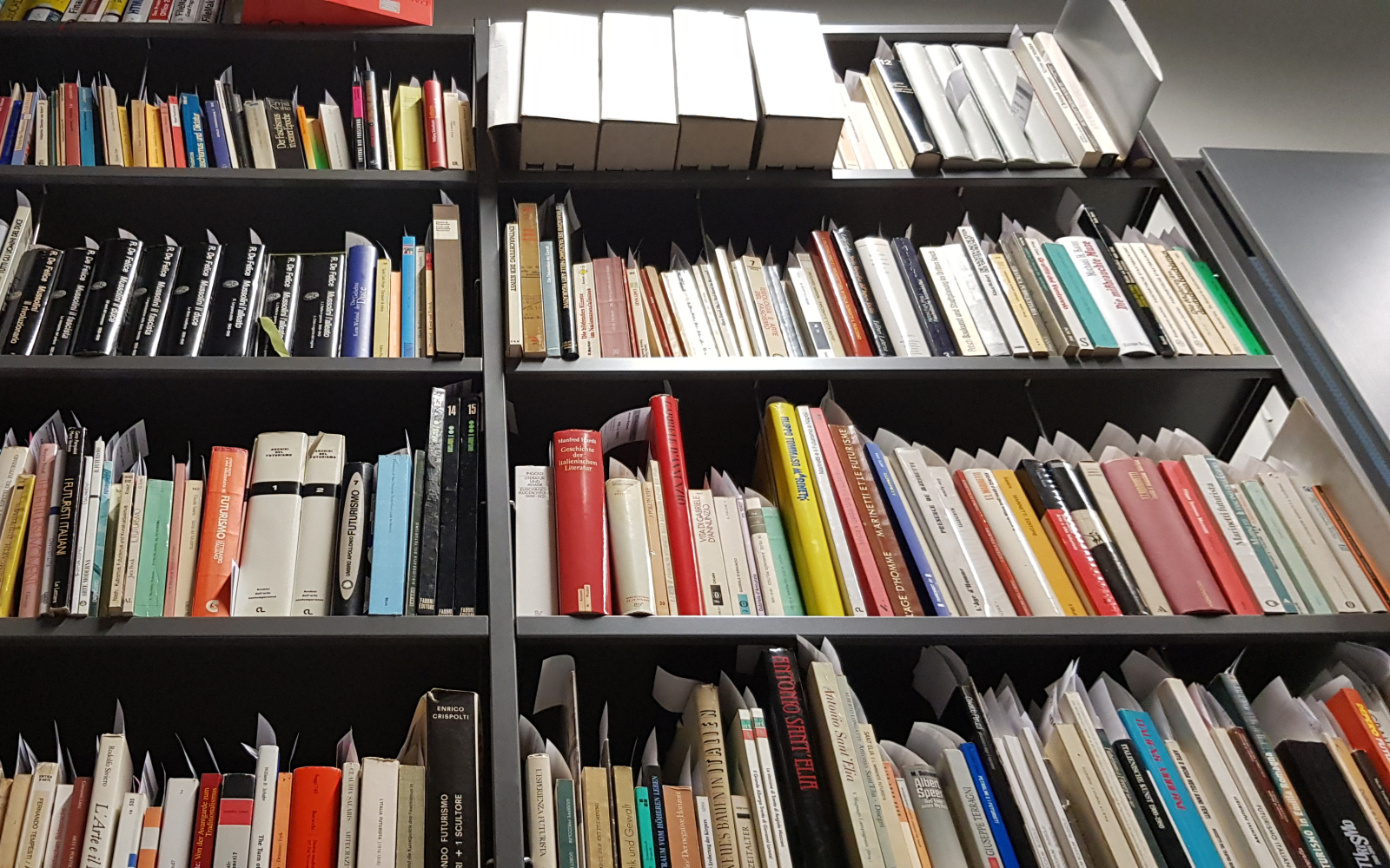 Sonderbestand Futurismusbibliothek