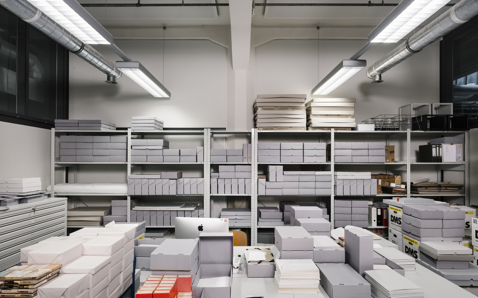 Blick in die Archive des ZKM | Karlsruhe, 2022