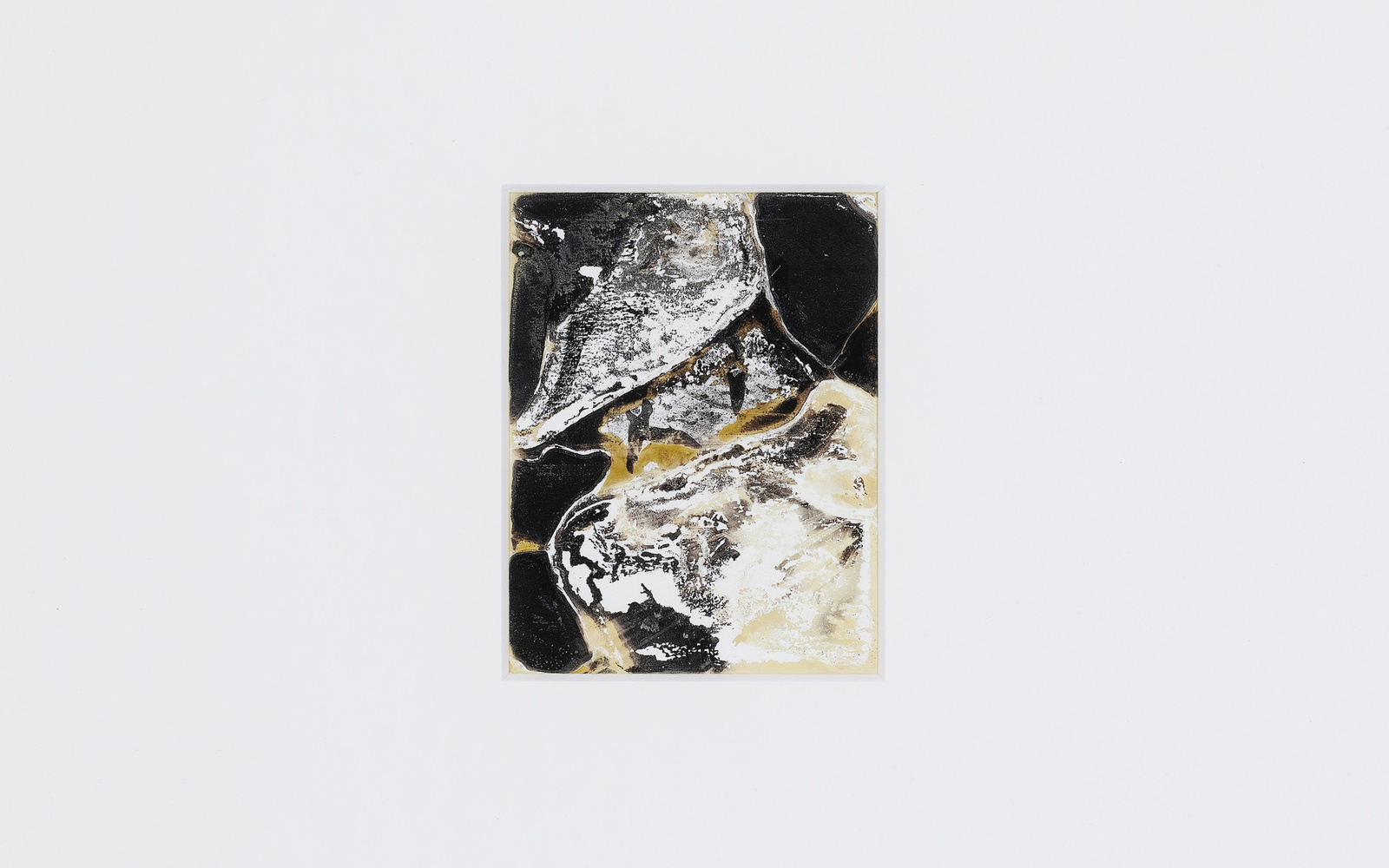 Andreas Müller-Pohle, »Signa. Milan, Italy. Milan Cathedral«, from the series »Signa«, 1993, Polaroid 665-based inkjet print, 31,4 x 31,4 x 2,8 cm, ZKM | Center for Art and Media Karlsruhe. / © Andreas Müller-Pohle  ; photo © ZKM | Center for Art and Media, photo: Franz J. Wamhof Signa. Milan, Italy. Milan Cathedral
