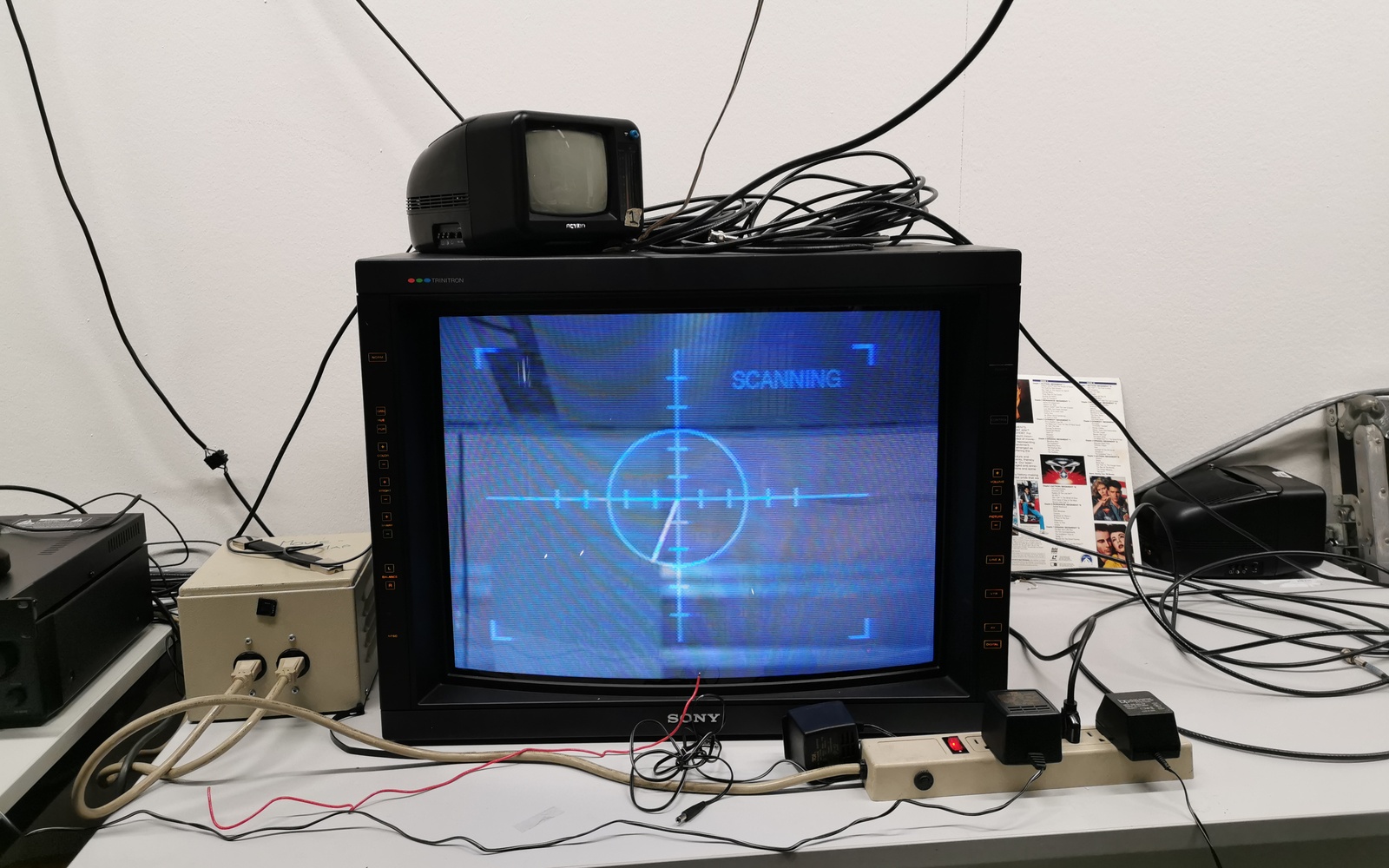 Paul Garrin, »Border Patrol«, test setup