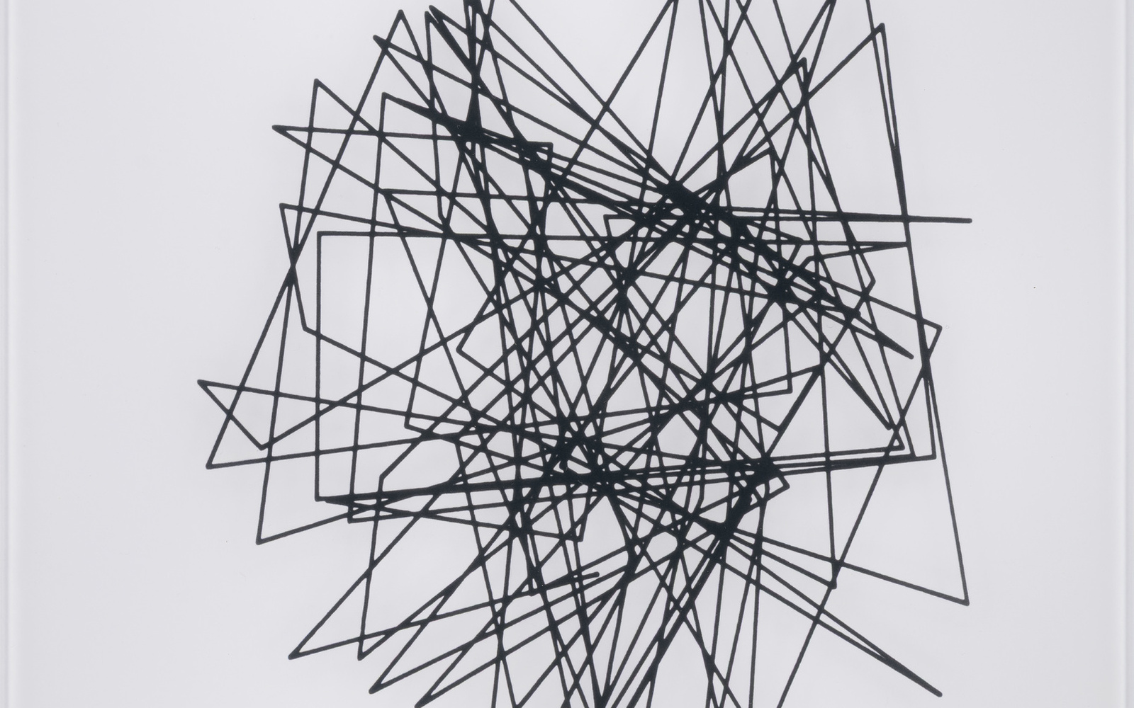 Elements bounded by straight lines under deterministic and stochastic conditions