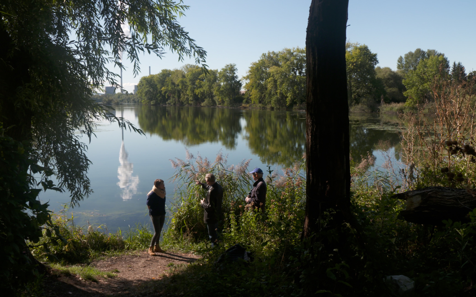 i6917_20_zkm_vh_x_cz_rundgangamknielingersee_v2.00_08_00_23.standbild005.jpg