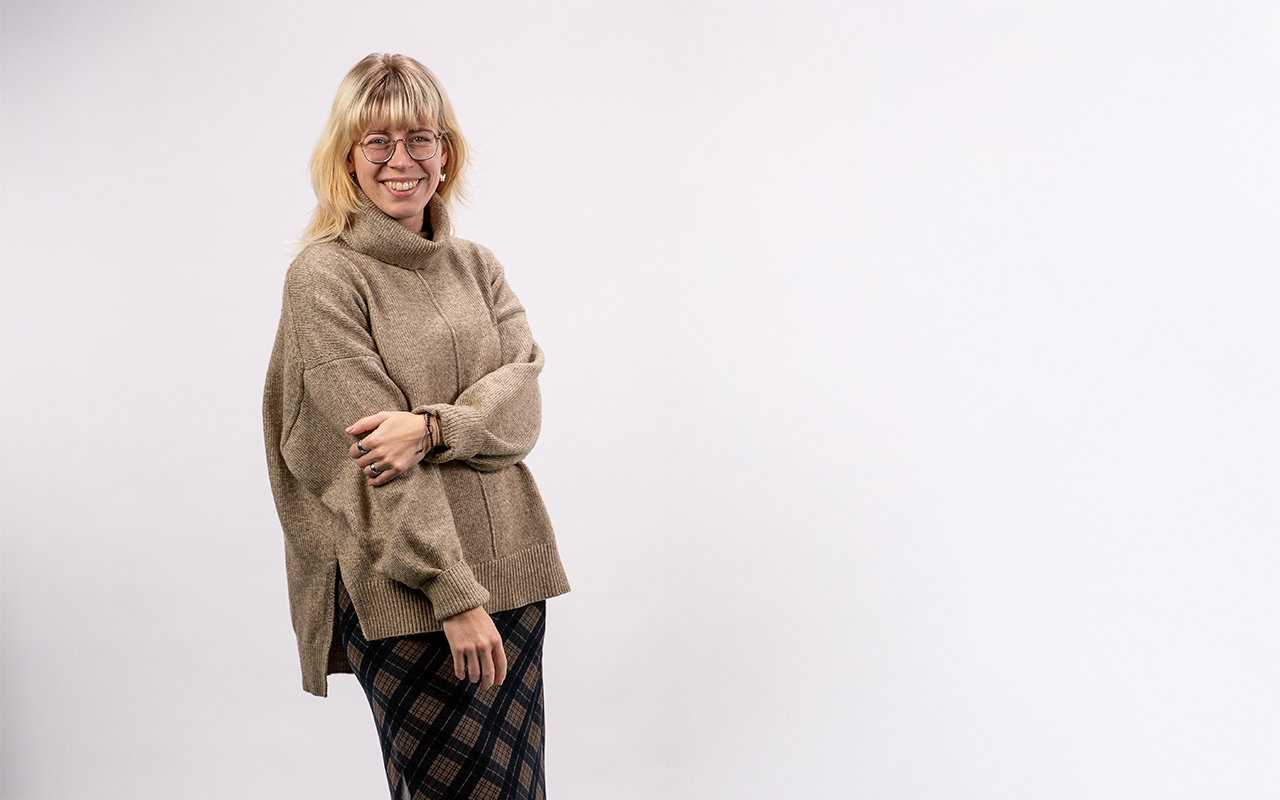 Zu sehen ist das Portraitfoto einer Person. 
