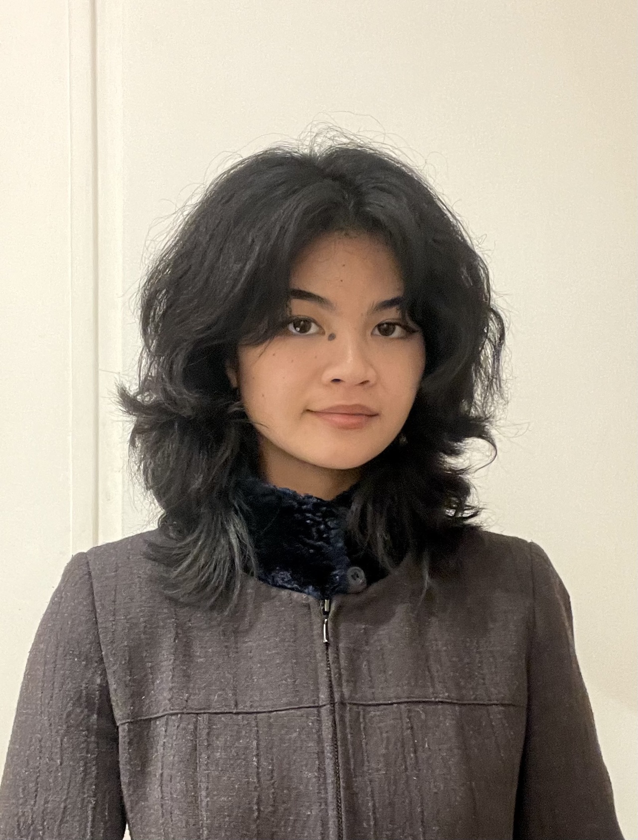 Das Bild zeigt Léa Sisombat.