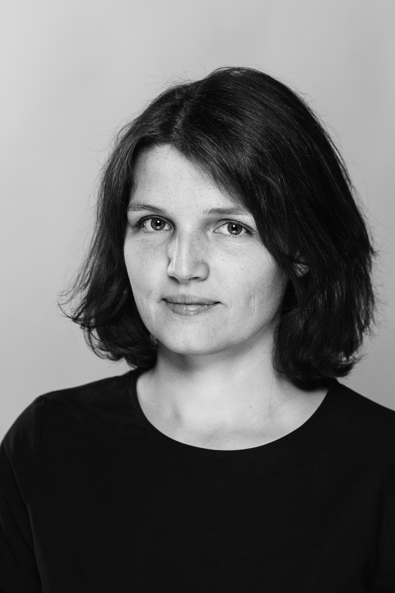 Zu sehen ist ein Portraitfoto von Daria Mille. 