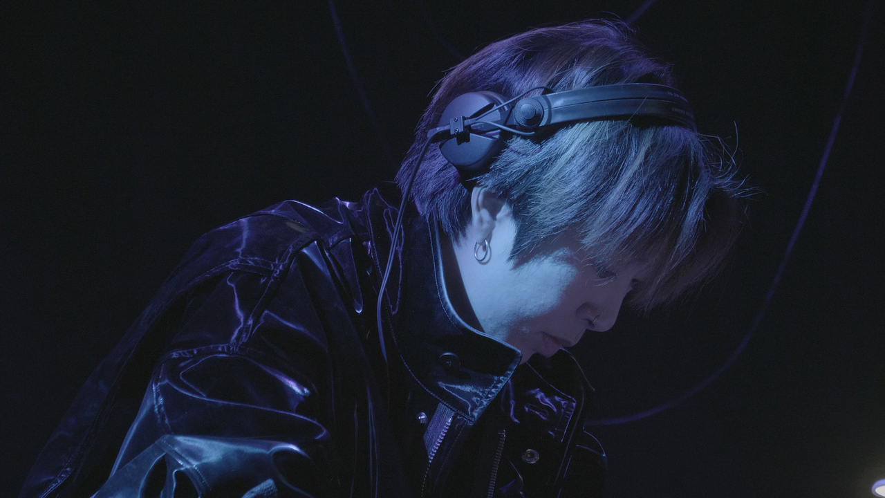 A portrait photo of Jiyoung Yoon is shown. 