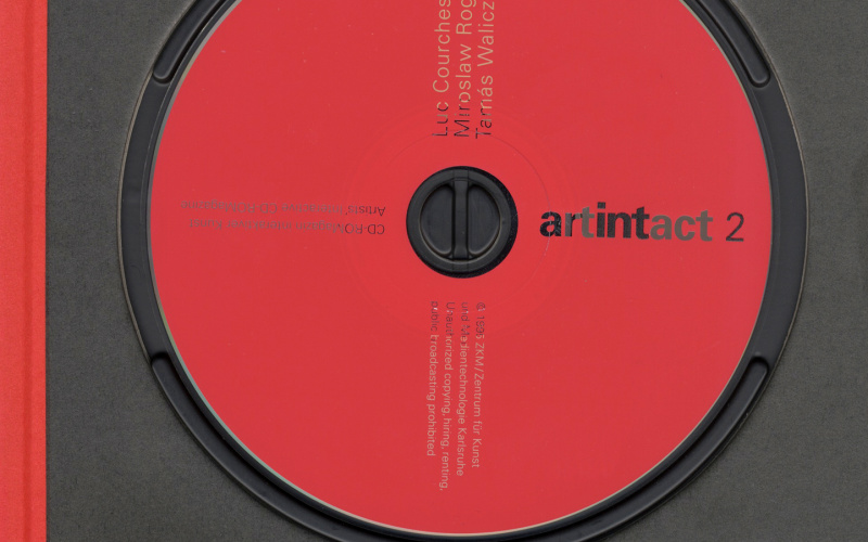 Cover of the publication »Artintact 2«