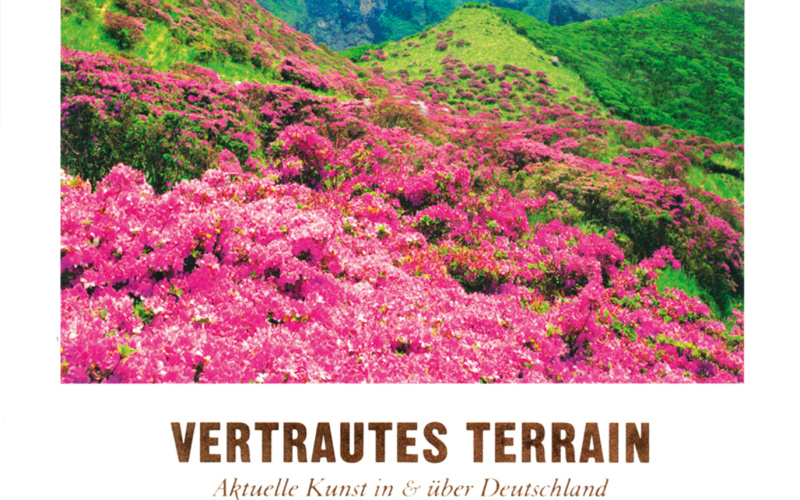 Cover of the publication »Vertrautes Terrain«