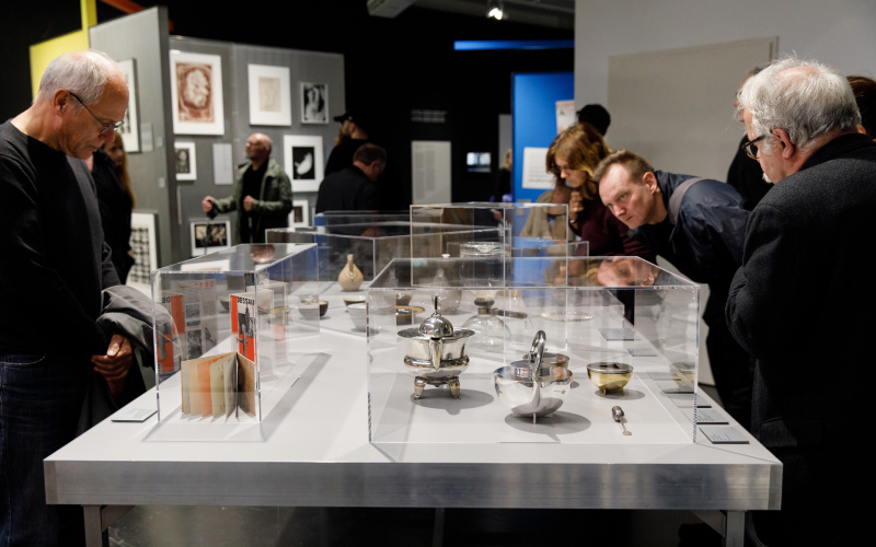 Ausstellungsansicht "Die ganze Welt ein Bauhaus"