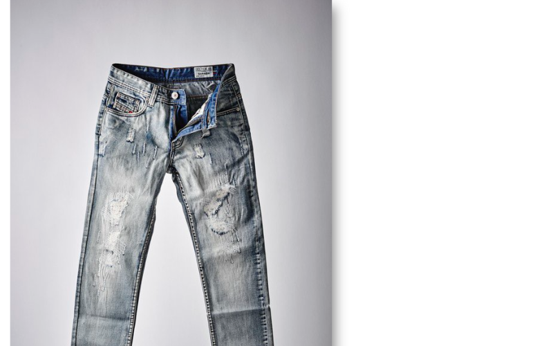 Screenshot of a Diesel Men Jeans Replica