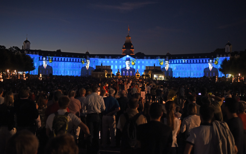 Videoprojektionen auf dem Karlsruher Schloss