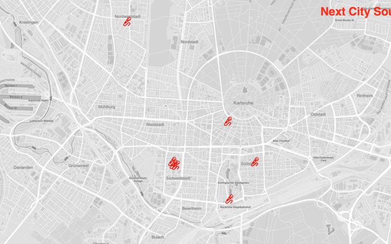 Screenshot der Webanwendung, auf welchem man eine Karte der Innenstadt Karlsruhes sieht, auf der Klangstationen eingezeichnet sind.