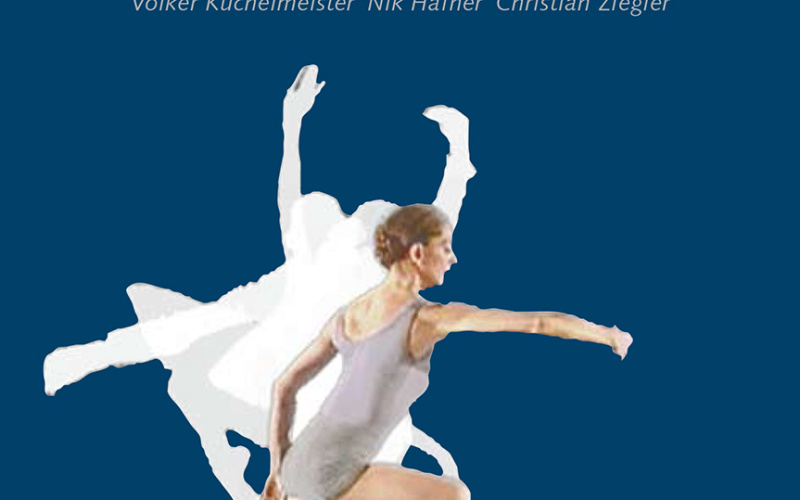 CD-ROM cover: female dancer on blue background, behind white shadows of her movement