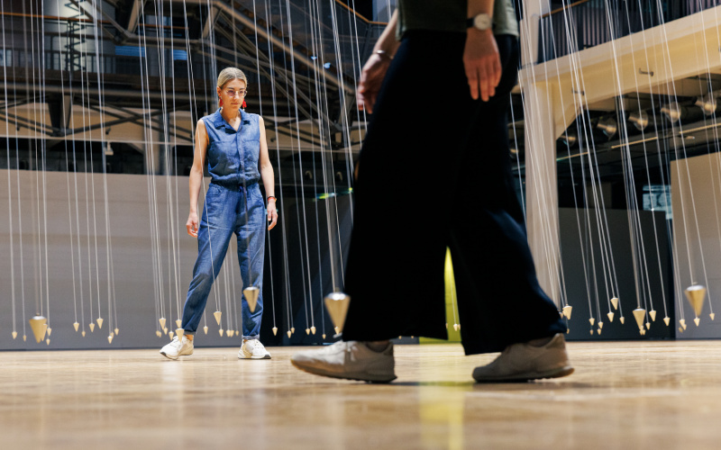 William Forsythe, »Nowhere and Everywhere at the Same Time, No.2« (2013) im ZKM | Karlsruhe, 2023.