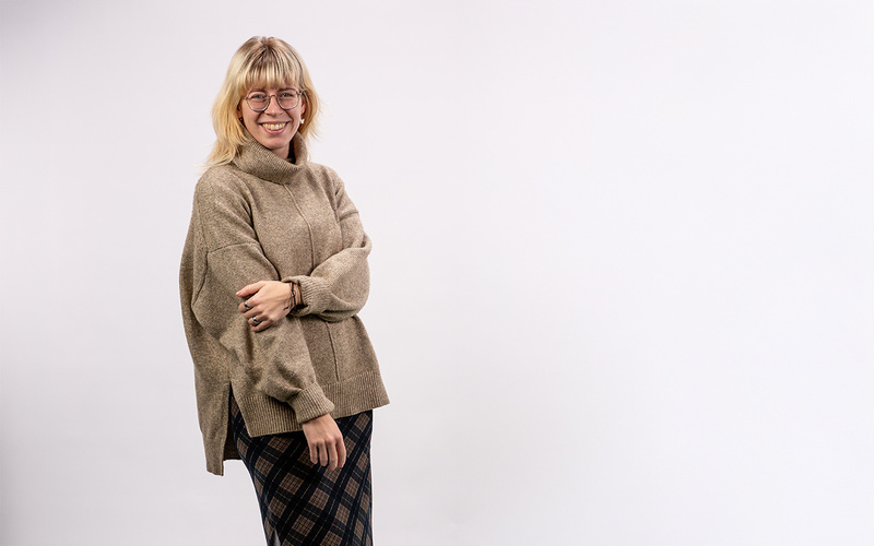 Zu sehen ist das Portraitfoto einer Person. 