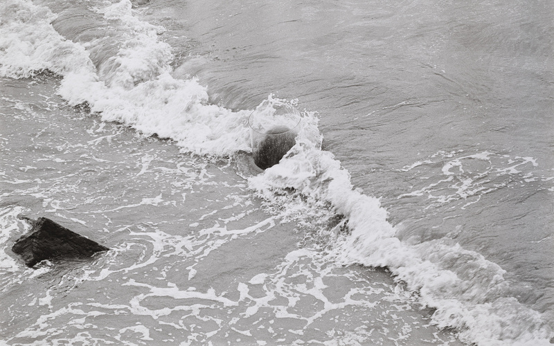 Während der Dreharbeiten zu Barry Flanagans ›A Hole in the Sea‹, Scheveningen, Niederlande, Februar 1969