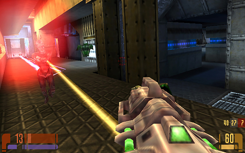 Ein Screenshot aus dem Videospiel "Start Trek Elite Force Voyager Online"