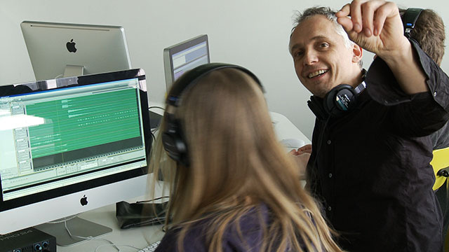 522_i4560_VIC_ComposingwithSounds.jpg