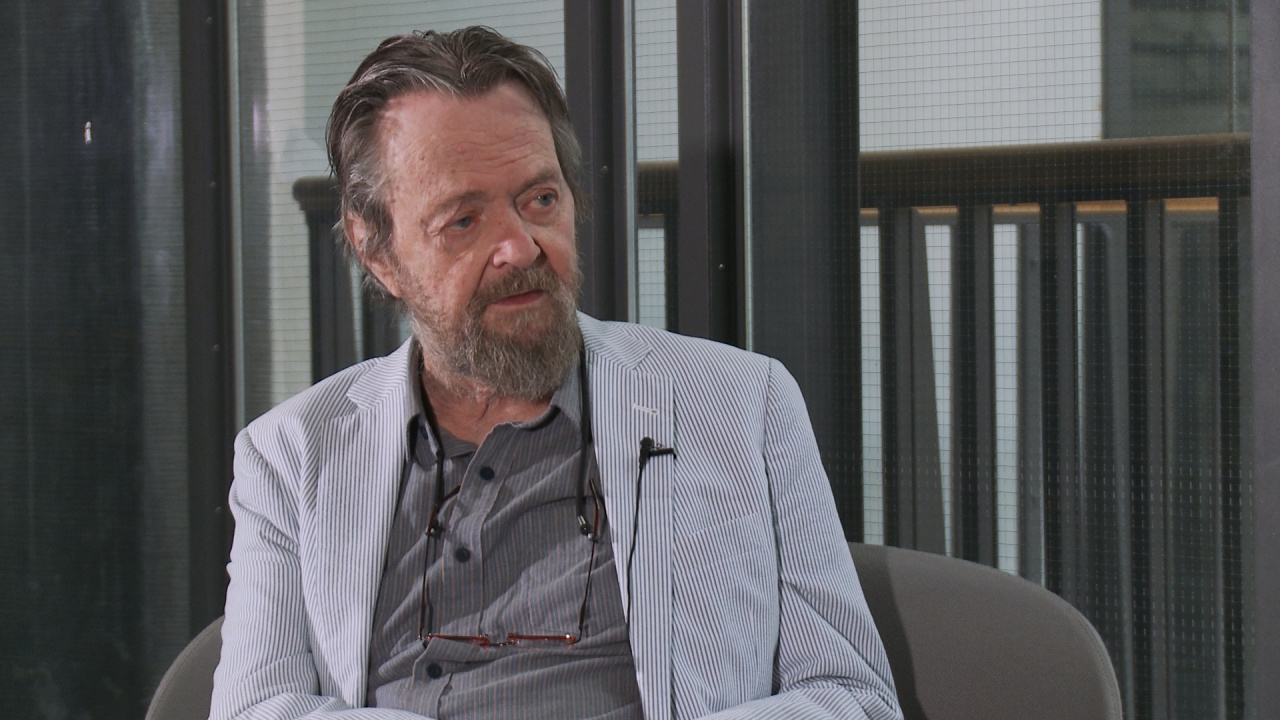 i5914_17_l12_i_gp_bm_radicalsoftwareinterviews_frankgillette.jpg