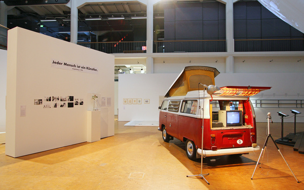 Ausstellungsansicht "You_ser"