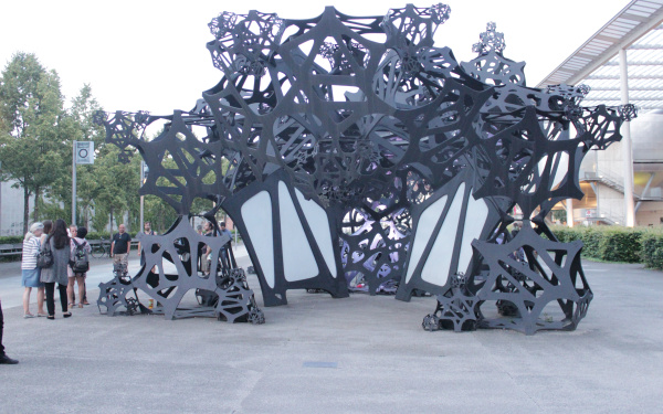 Skulptur aus Stahl