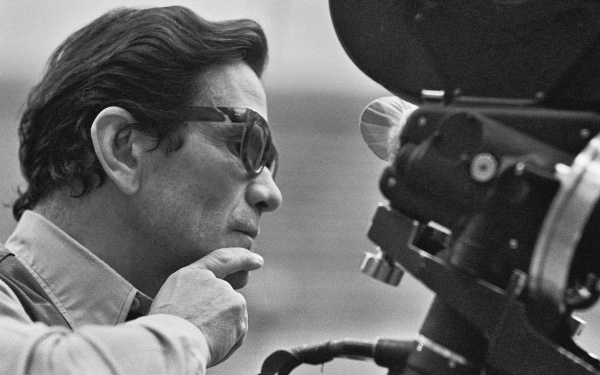 Pier Pasolini bei Dreharbeiten für den Film »Salò o le 120 Giornate di Sodoma« in Rom, 1975