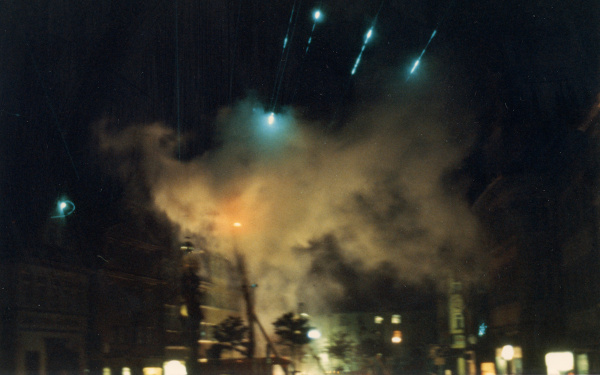 Walter Giers, »Landeskunstwoche Schwäbisch Gmünd Lasershow(Foto)«, 1987. ZKM | Zentrum für Kunst und Medien Karlsruhe, Walter Giers  / ZKM-01-0145-02-00386