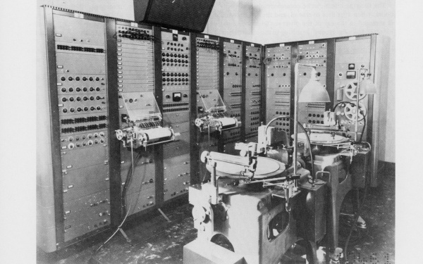 Harald Bode: »History of Electronic Sound Modification [Geschichte der elektronischen Klangveränderung]« (1984)