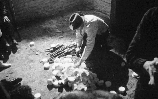 Joseph Beuys, »Vakuum < – > Masse«, 1968, Videostill